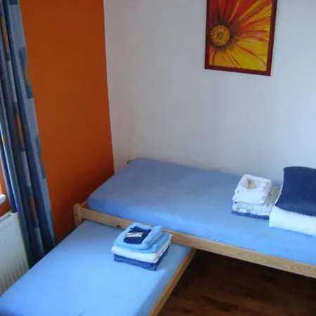 Bed & Breakfast Hoeve Rott 3*